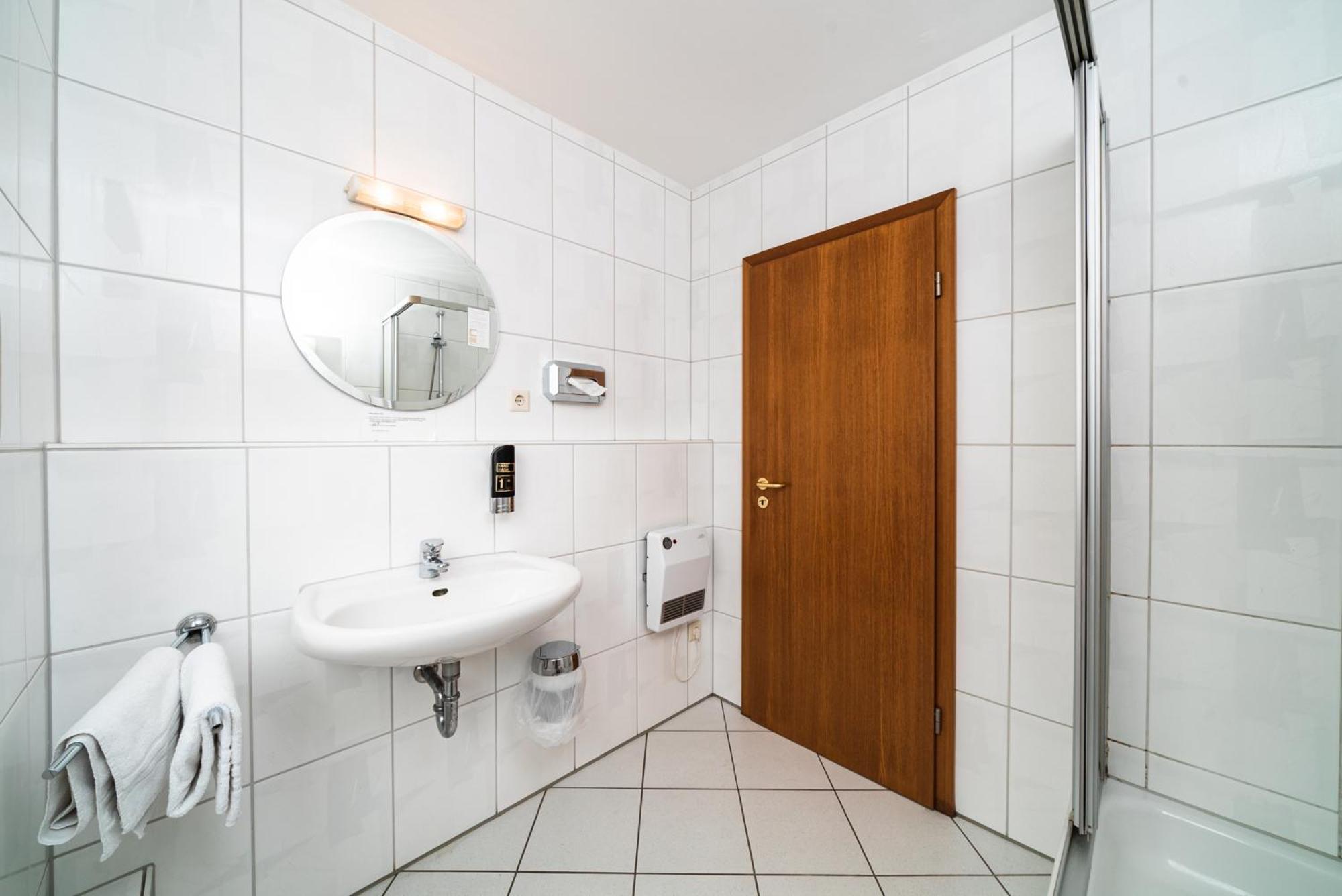 G & L Hotel Dortmund Dış mekan fotoğraf